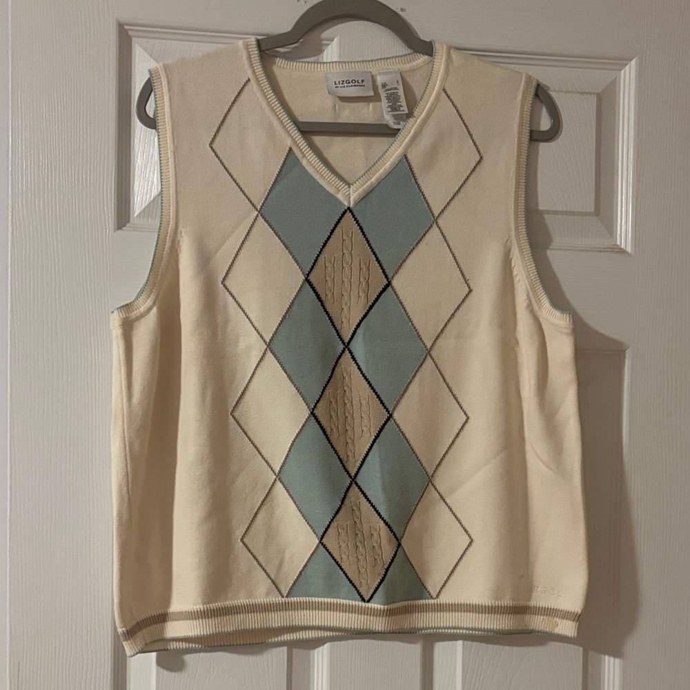 😀3 for $20😀 Liz golf Cream and Blue Argyle Sweater Vest